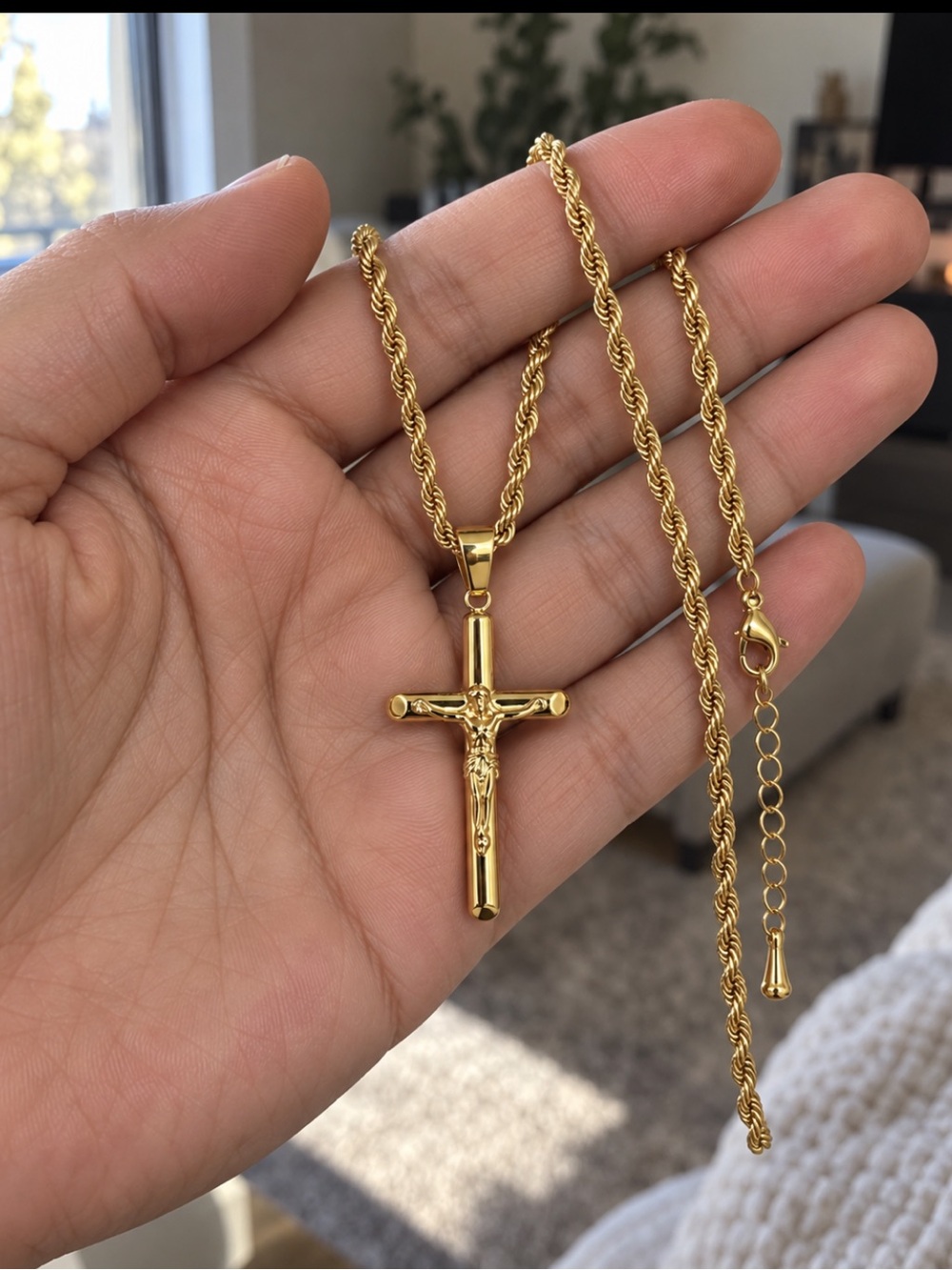 14K Gold Plated Crucifix Pendant Necklace 3mm Rope Chain 21in Jesus Cross Unisex
